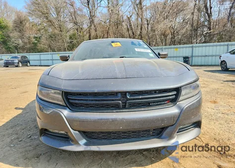 2016 Dodge Charger Sxt z USA, uszkodzony, nr VIN 2C3CDXHG0GH317900